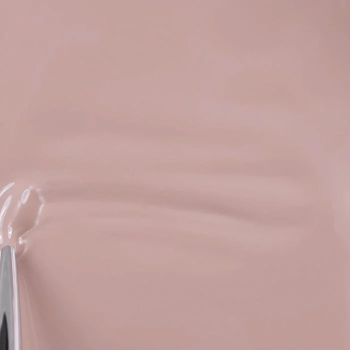 Application de Vernis semi-permanent SP739 Silky Nude