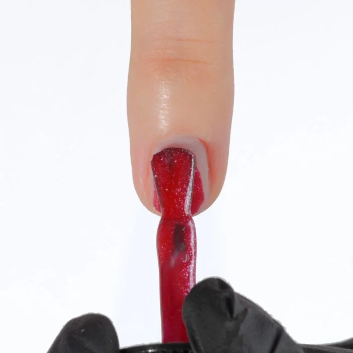 Aplicación de Esmalte semipermanente SP802 Watermelon