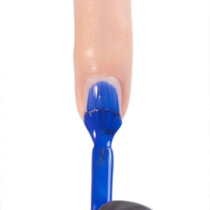 Application de Vernis semi-permanent SP573 Blue Wave