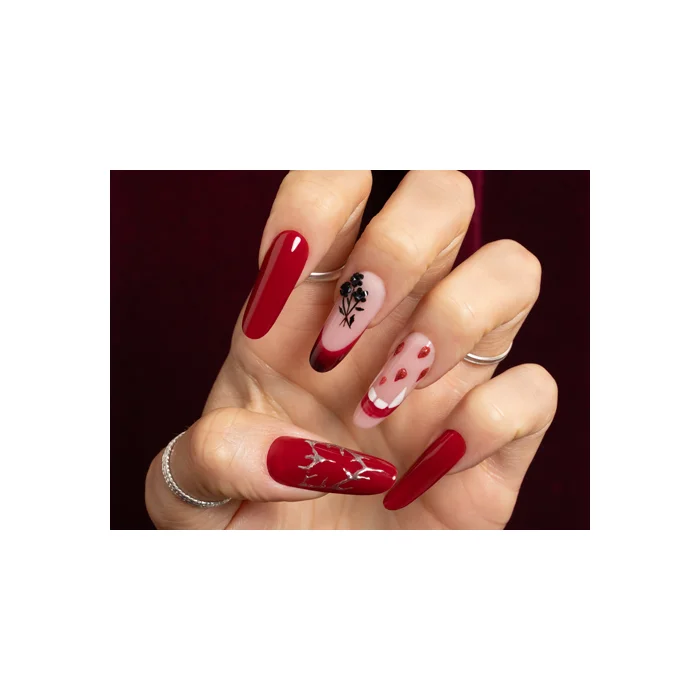 Vampire nails | Unghie da vampiro