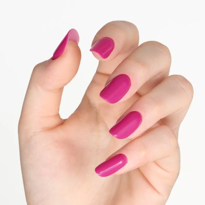 Esmalte semipermanente SP695 Fuchsia Lola  - Semipermanente magenta oscuro  - detalle 1