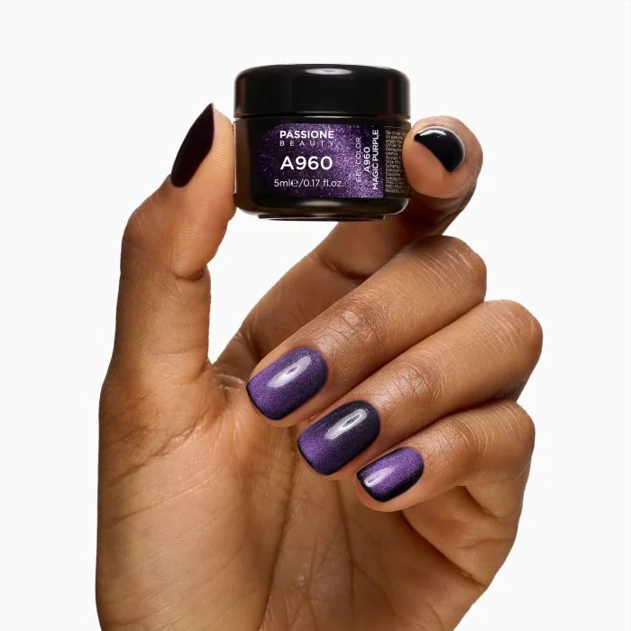 Gel colour A960 Magic Purple - Iridescent violet Cat's Eyes Gel Colour  - detail 2
