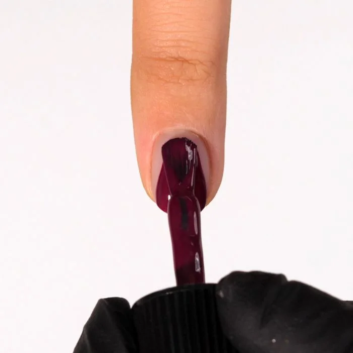 Aplicarea Ojă semipermanentă SP714 Ruby Riviera