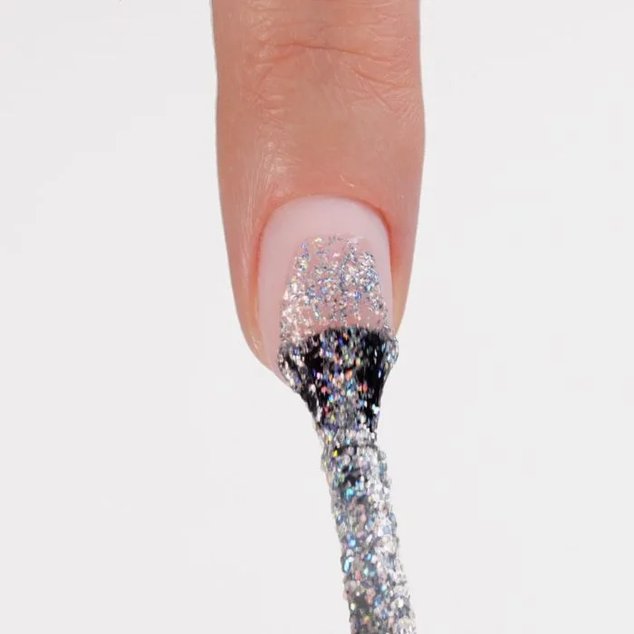 Anwendung von UV-Nagellack SP79 Rainbow Star