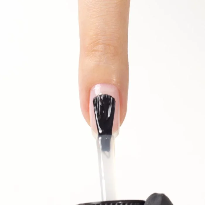 Aplicarea Master Gloss High Viscosity 15 ml