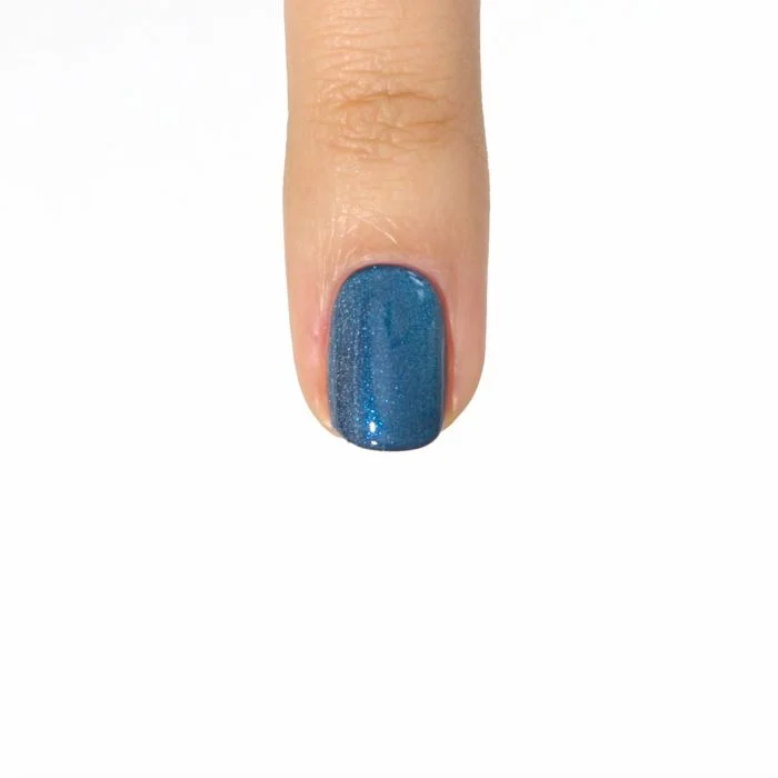 Application of Gel colour A920 Magic Blue