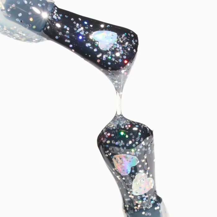 Holo Hearts Gloss 10 ml - Top Coat ohne Dispersion mit holografischem Effekt - Detail 5