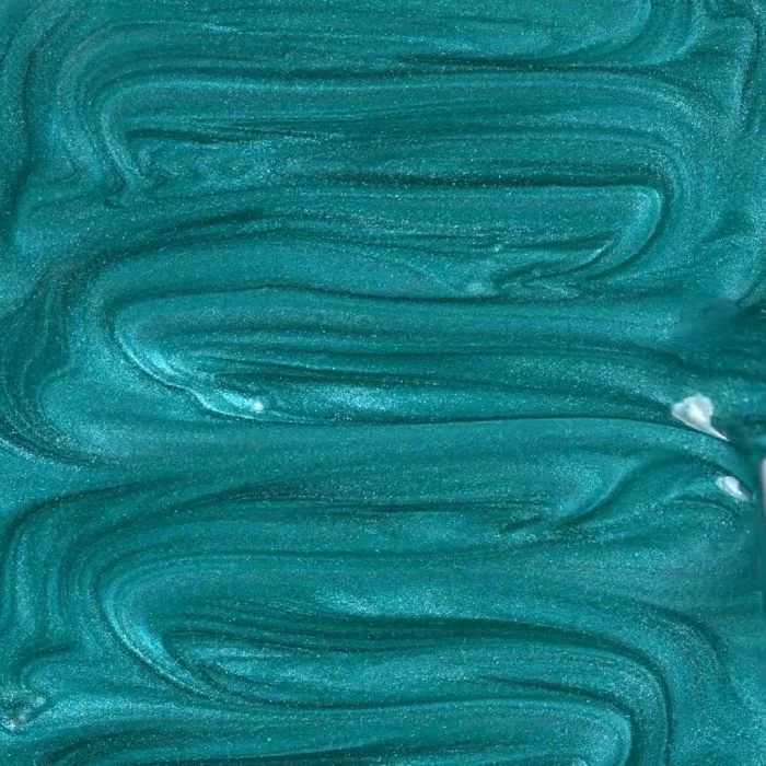 Application of Gel Nail Polish GPA01 Maracaibo