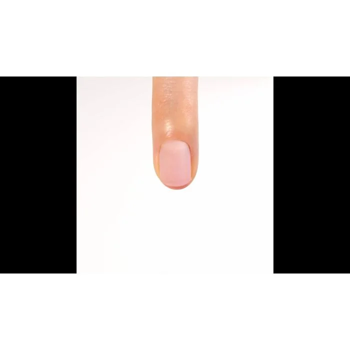 Anwendung von UV Nagellack SNC97 Malice