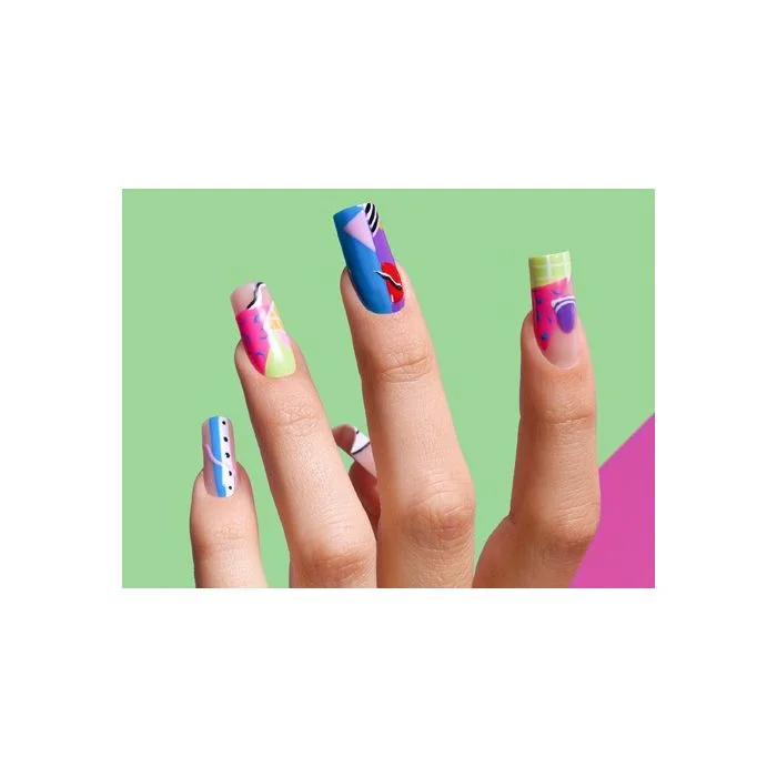 80's Dream | Uñas con diseños geométricos