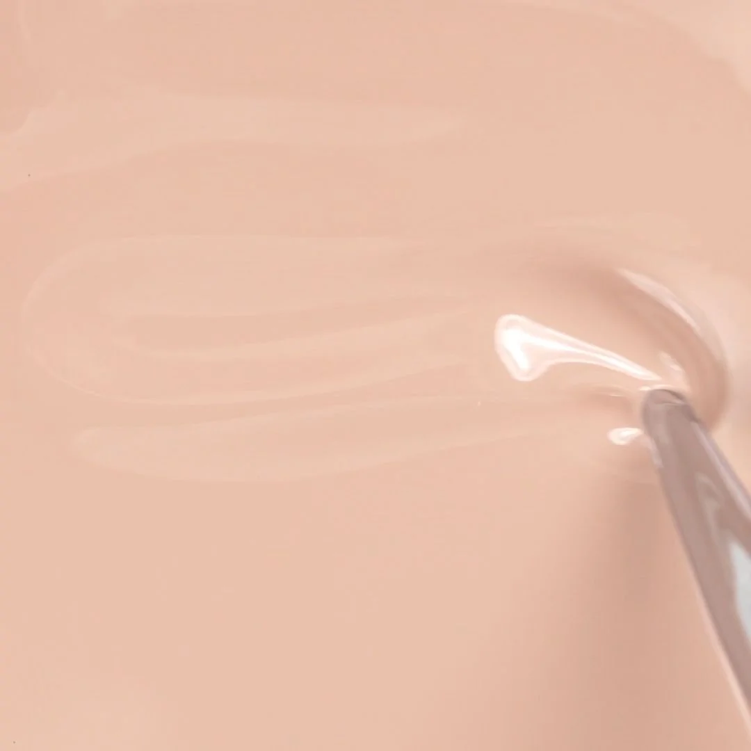 Application de Vernis semi-permanent VSC49 Hazelnut