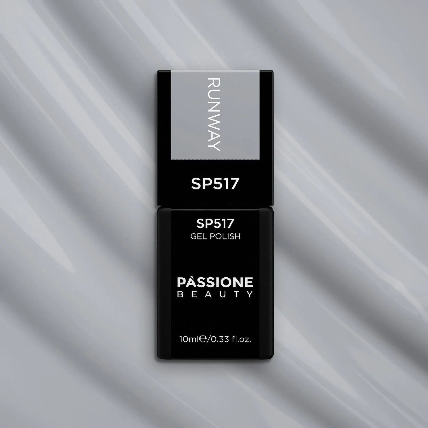 Gel Nail Polish SP517 Runway - Pearly grey gel polish - detail 1
