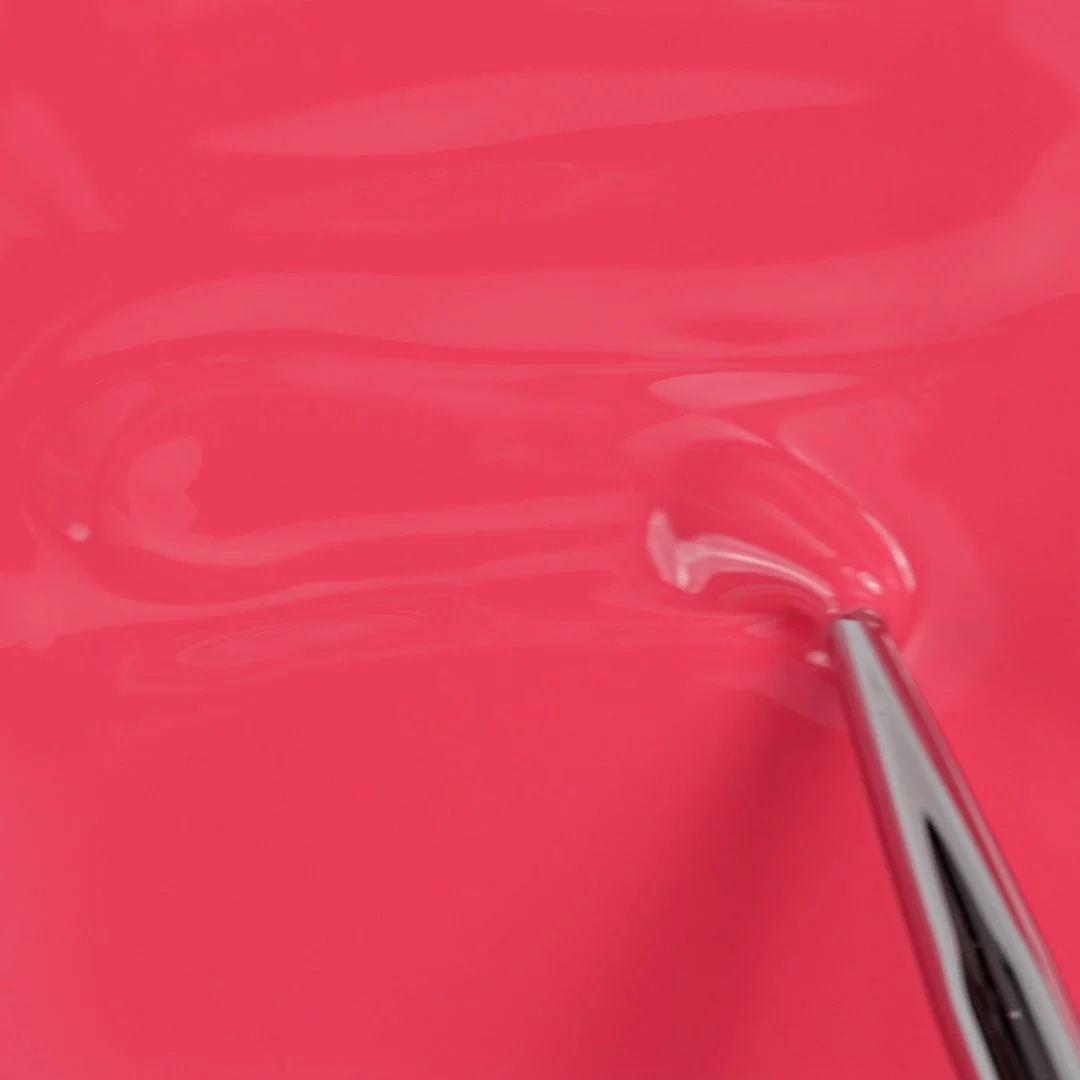 Anwendung von UV Nagellack SP687 Strawberry Frappè