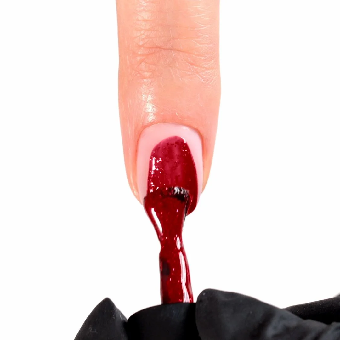 Application of Gel Polish GPG05 Red Glitter