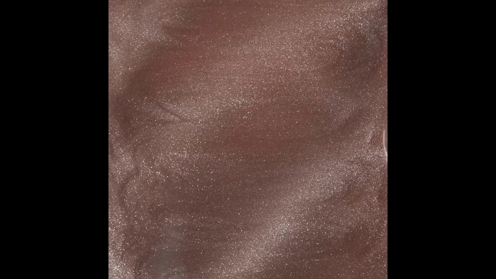 Application of Gel Nail Polish SP223 Soft Brown Cat Eye