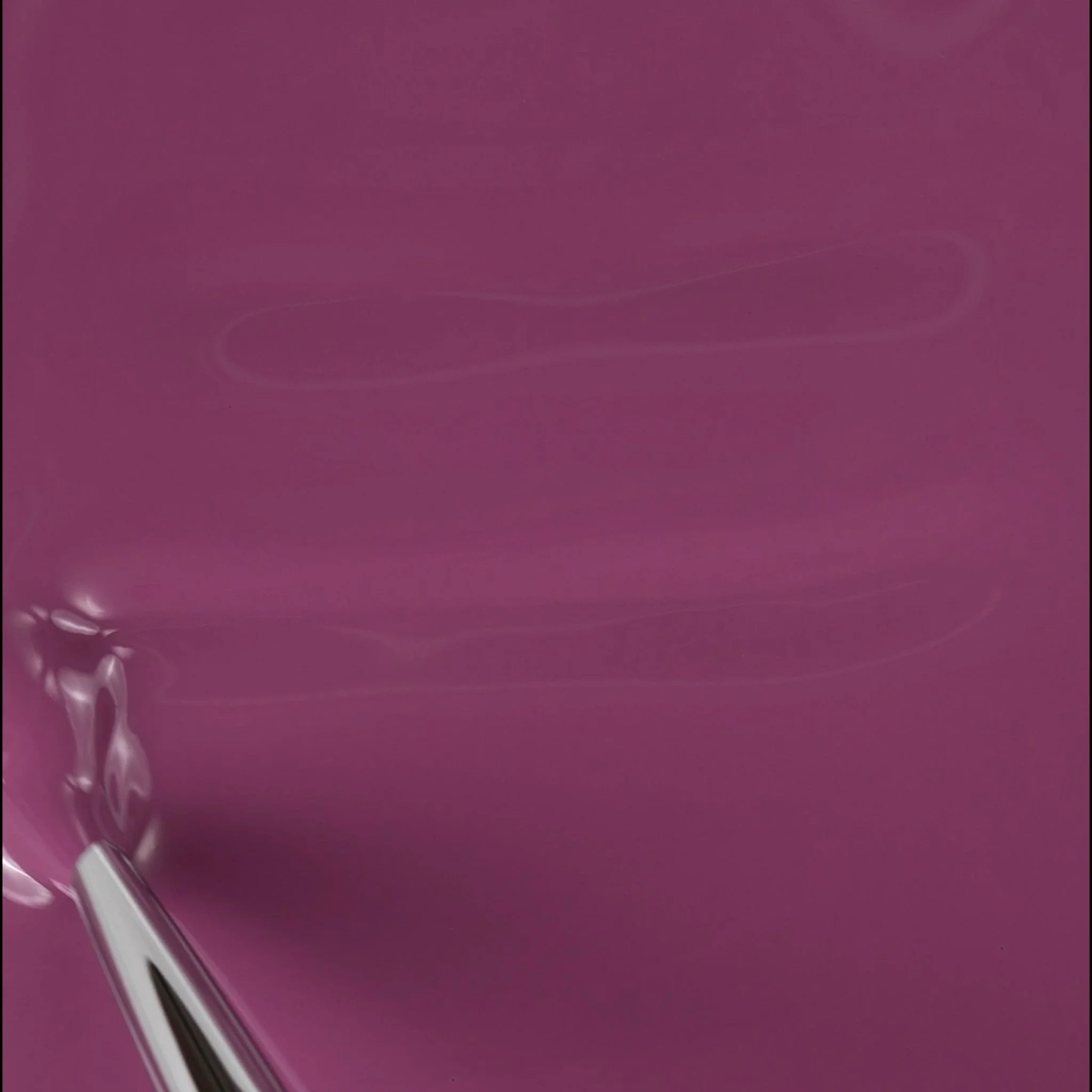 Applicazione di Smalto semipermanente SP654 Cyclamen Blossom