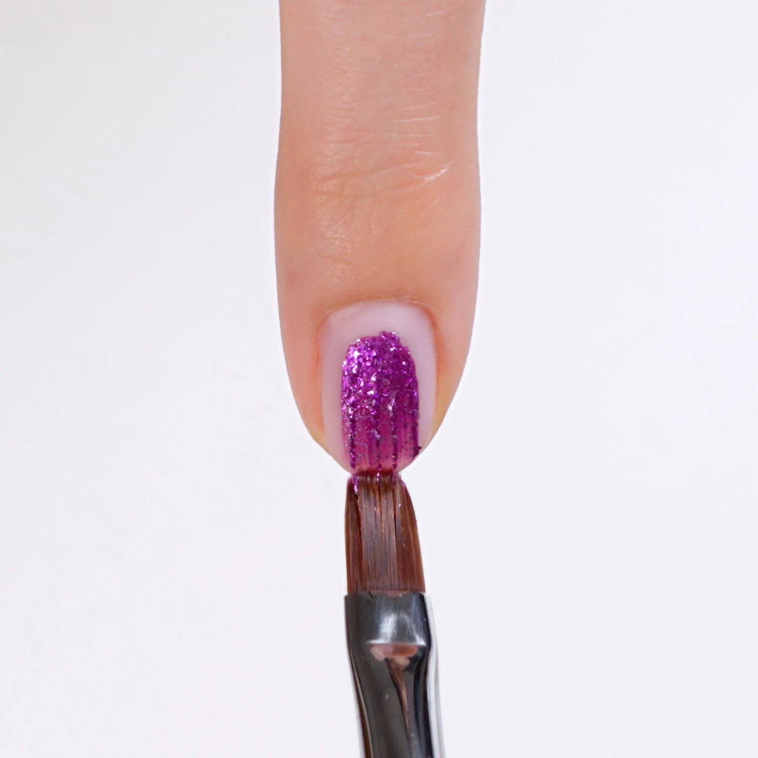 Applicazione di Gel Glitter G78 Viola Flash