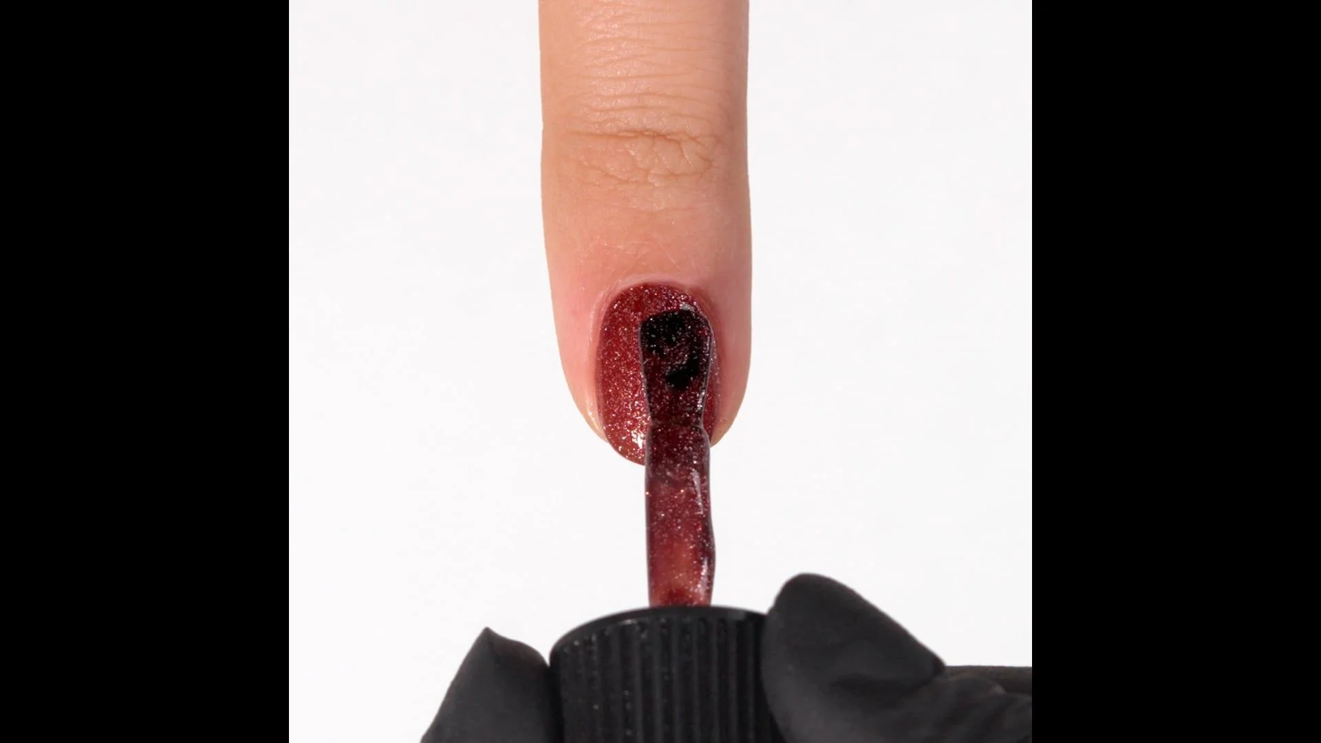 Applicazione di Smalto semipermanente SP746 Brown Flash Cat Eye
