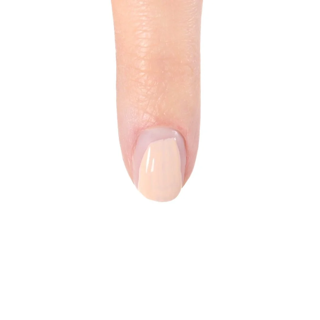 Application de Vernis semi-permanent VSC49 Hazelnut