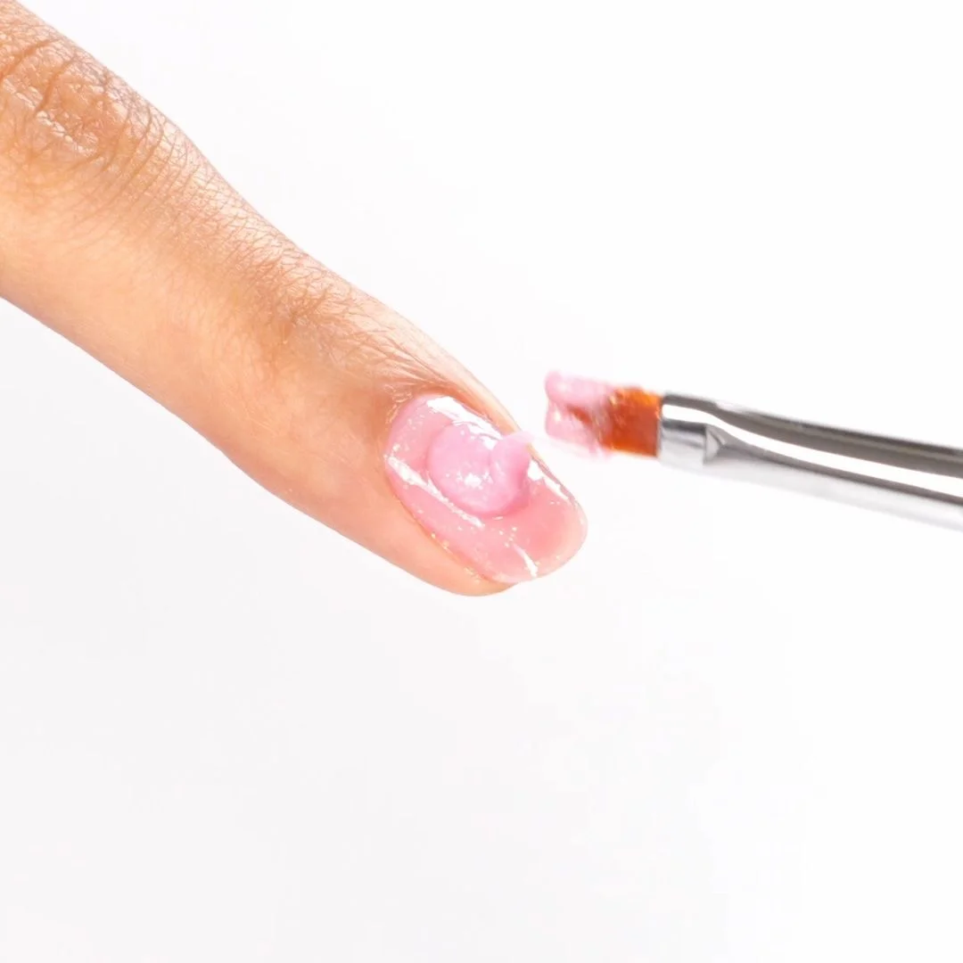 Application de Marble Pink Flakes 15 ml