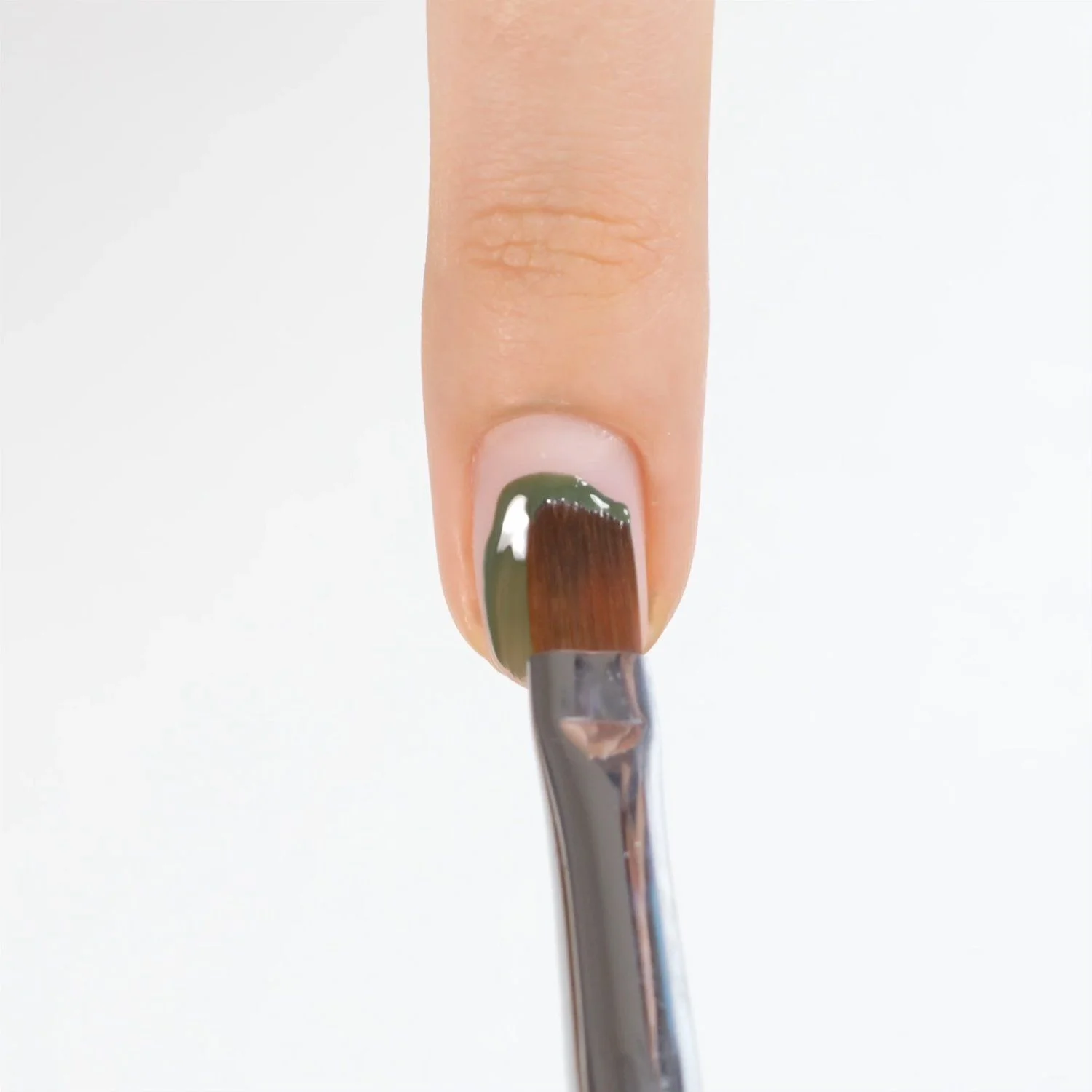 Aplicación de Gel Color C125 Martini Olive