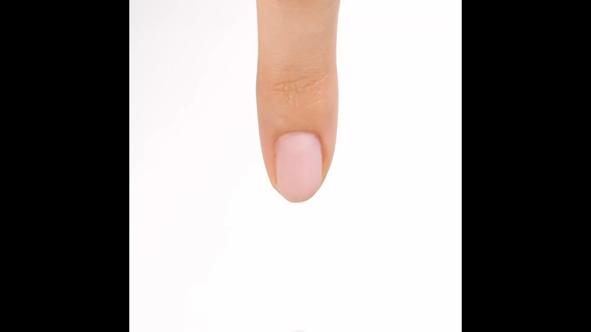 Applicazione di Gel color F08 Coral Pink