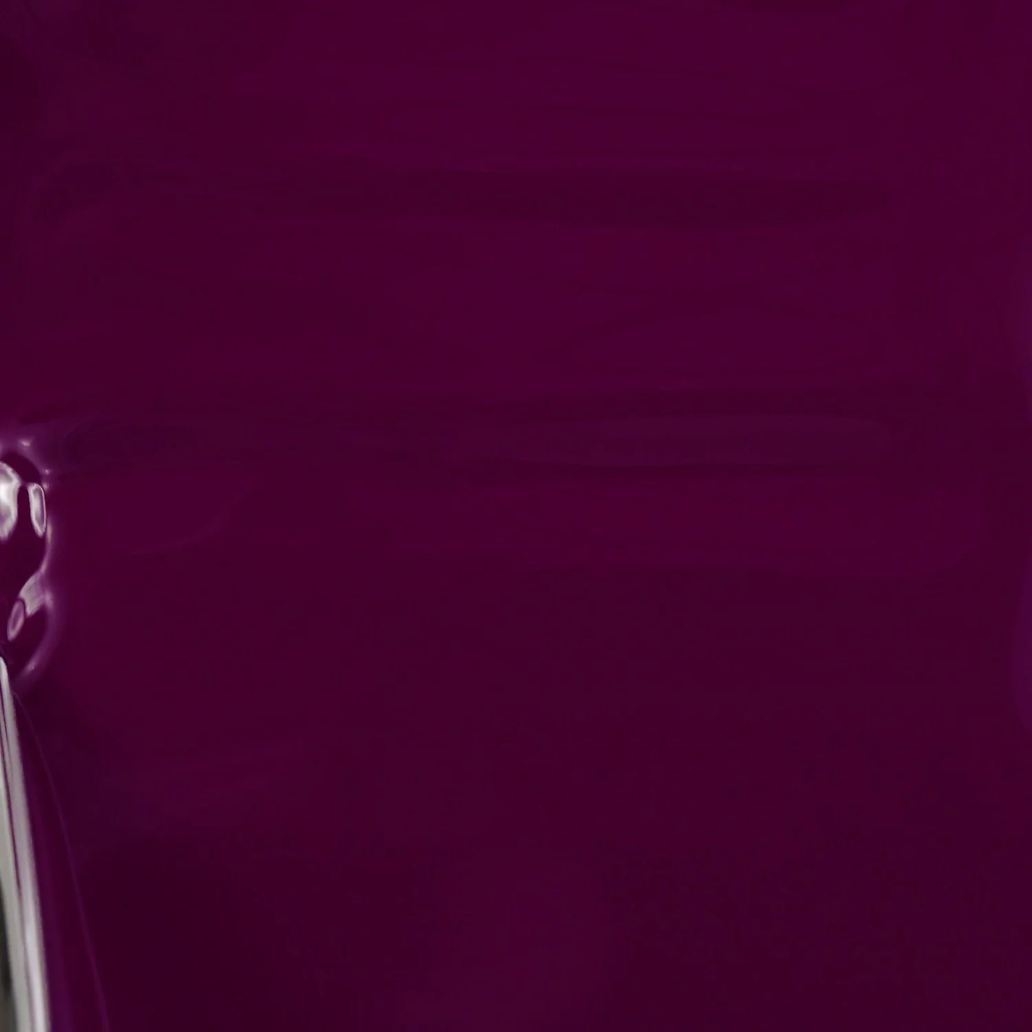 Aplicación de Esmalte semipermanente SP750 Spicy Plum