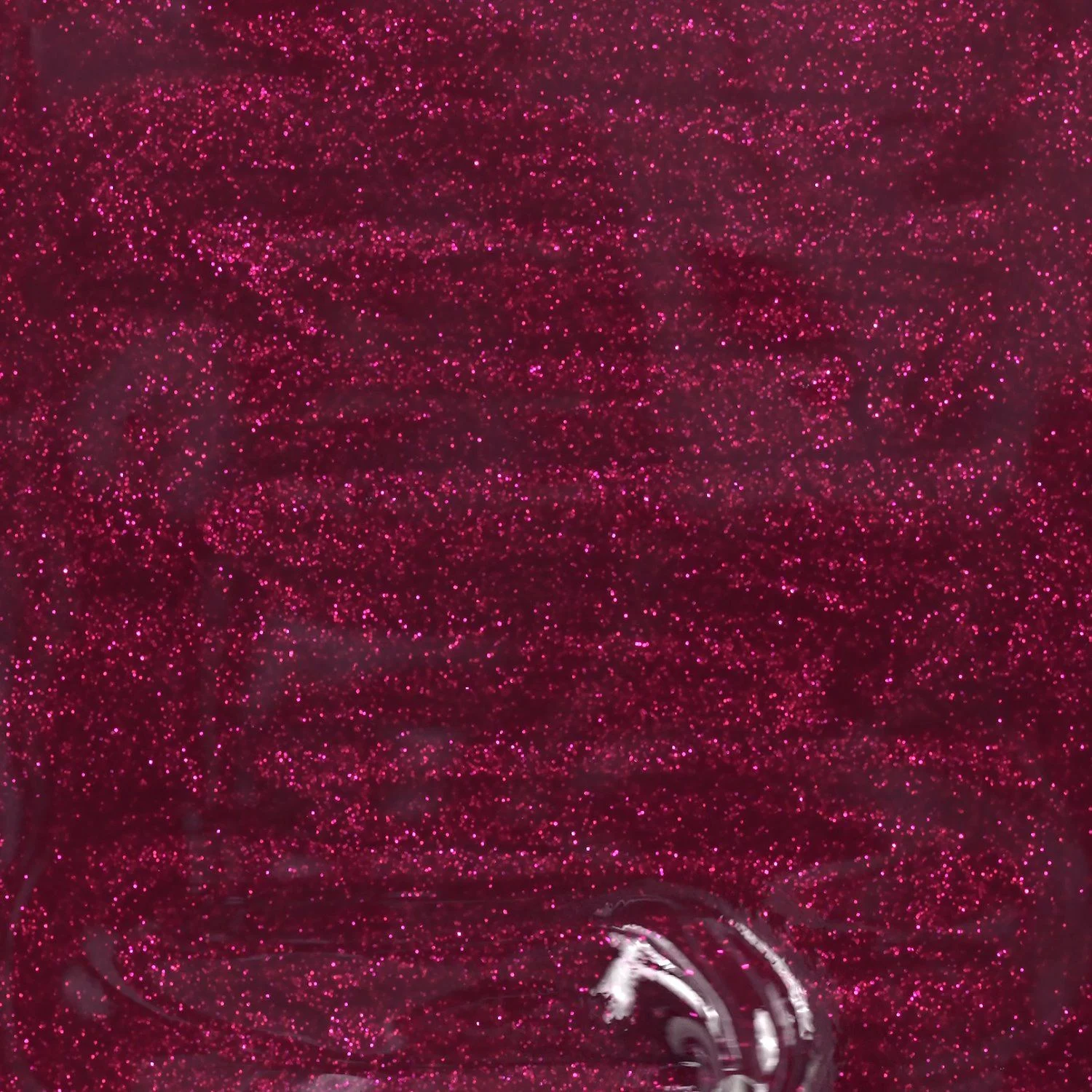 Anwendung von UV-Nagellack SP754 Iridescent Violet