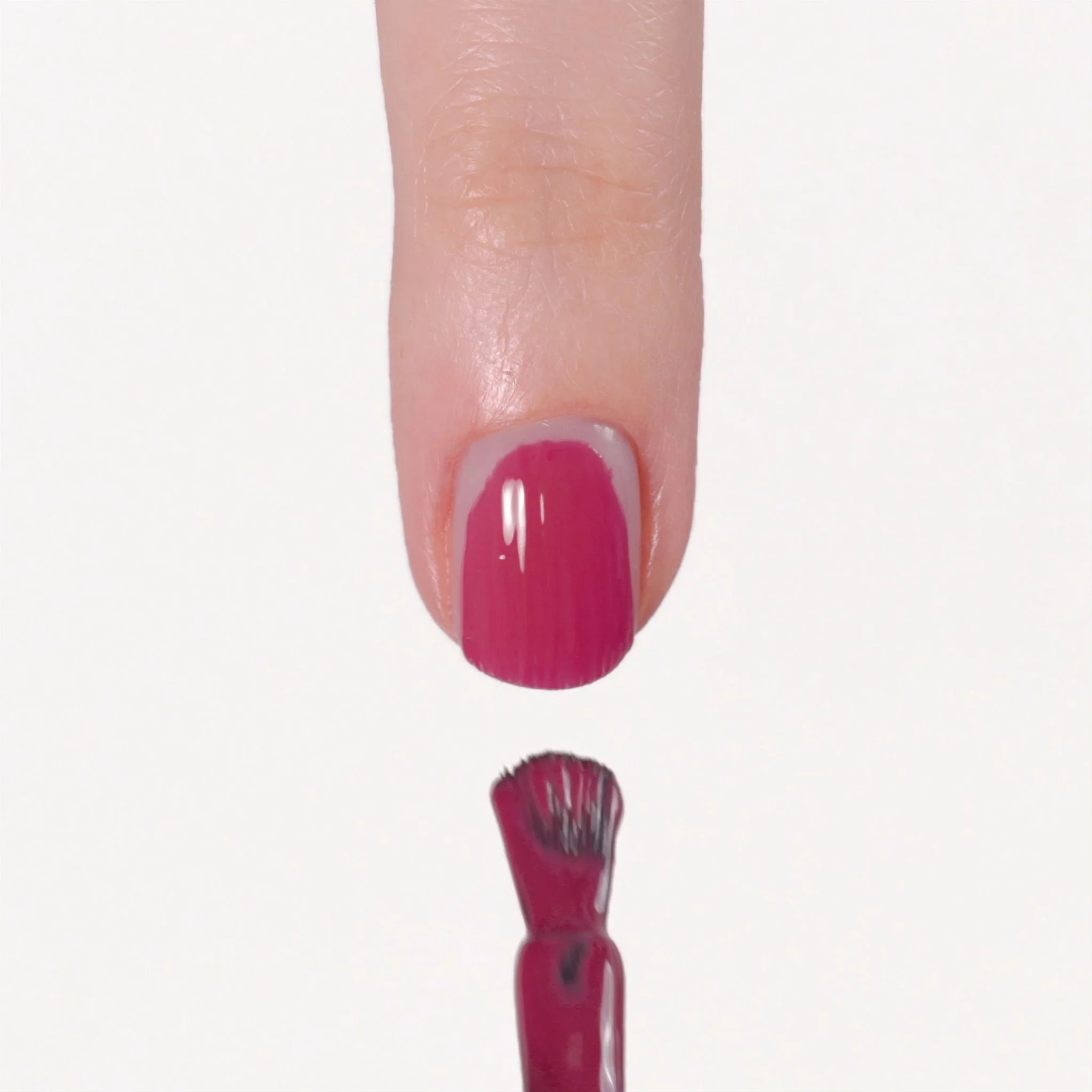 Aplicación de Esmalte semipermanente SP645 Cherry Kiss