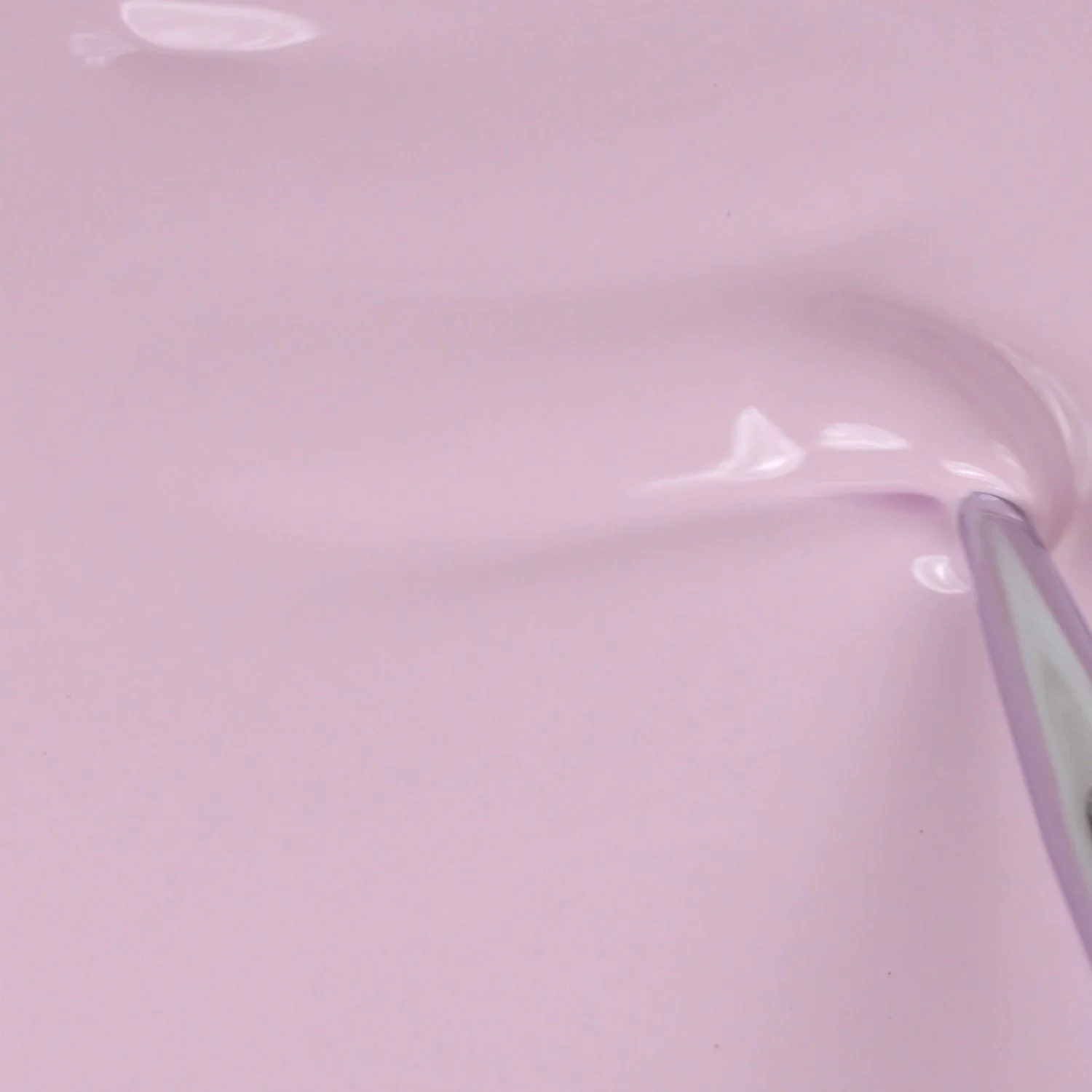 Application of Gel Nail Polish GPC102 Noble 