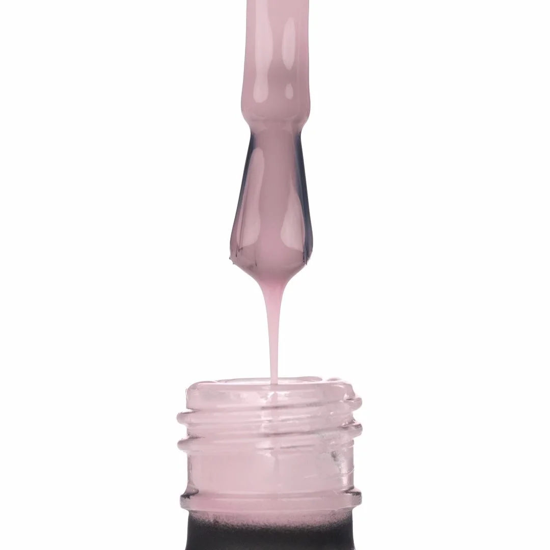Application de GELNIUS® Babyblush 15 ml