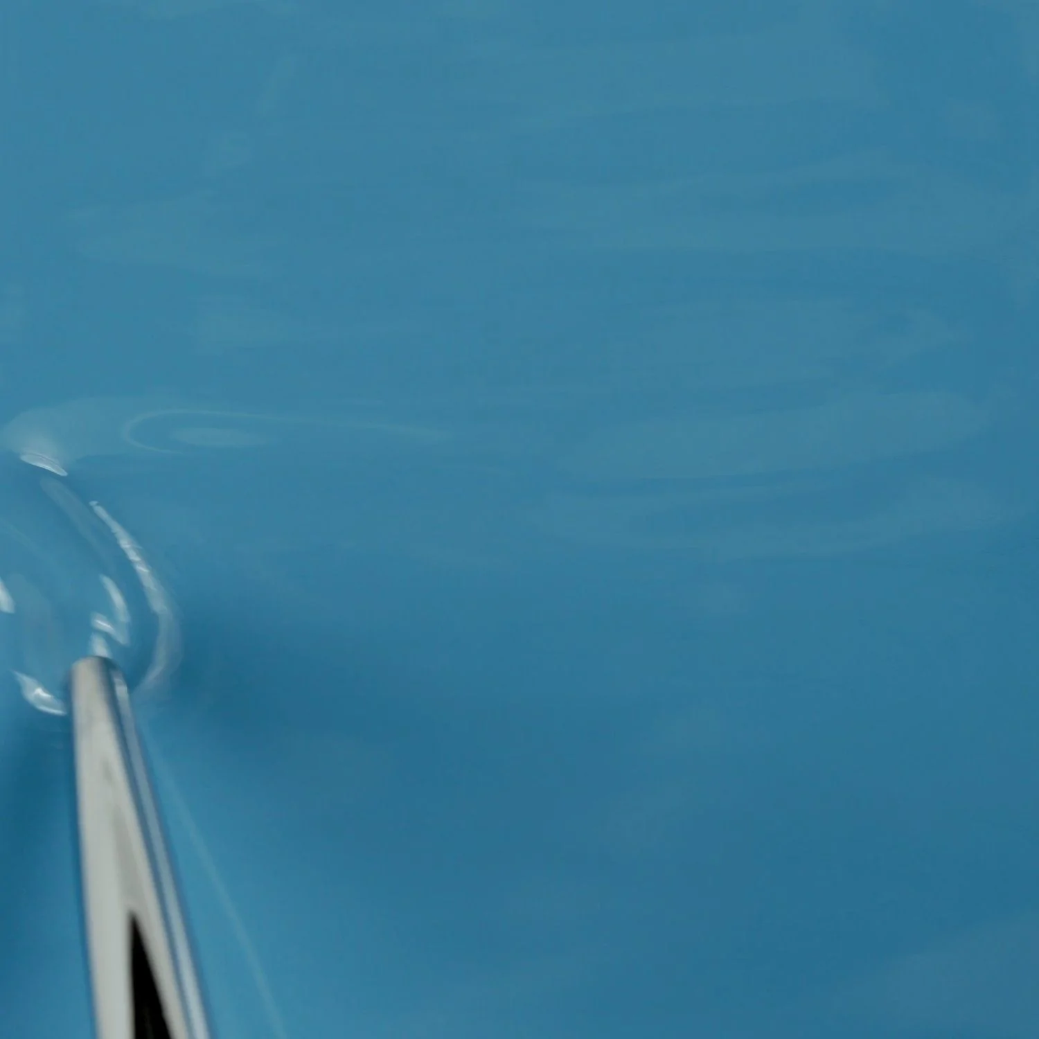 Applicazione di Smalto semipermanente SP769 Techno Blue