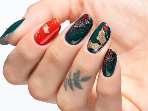 Christmas Nails | Unghie natalizie con agrifoglio
