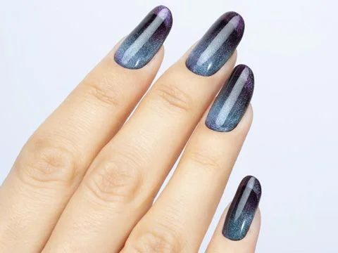 Winter Party Nail Art | Unghie Cat's Eyes
