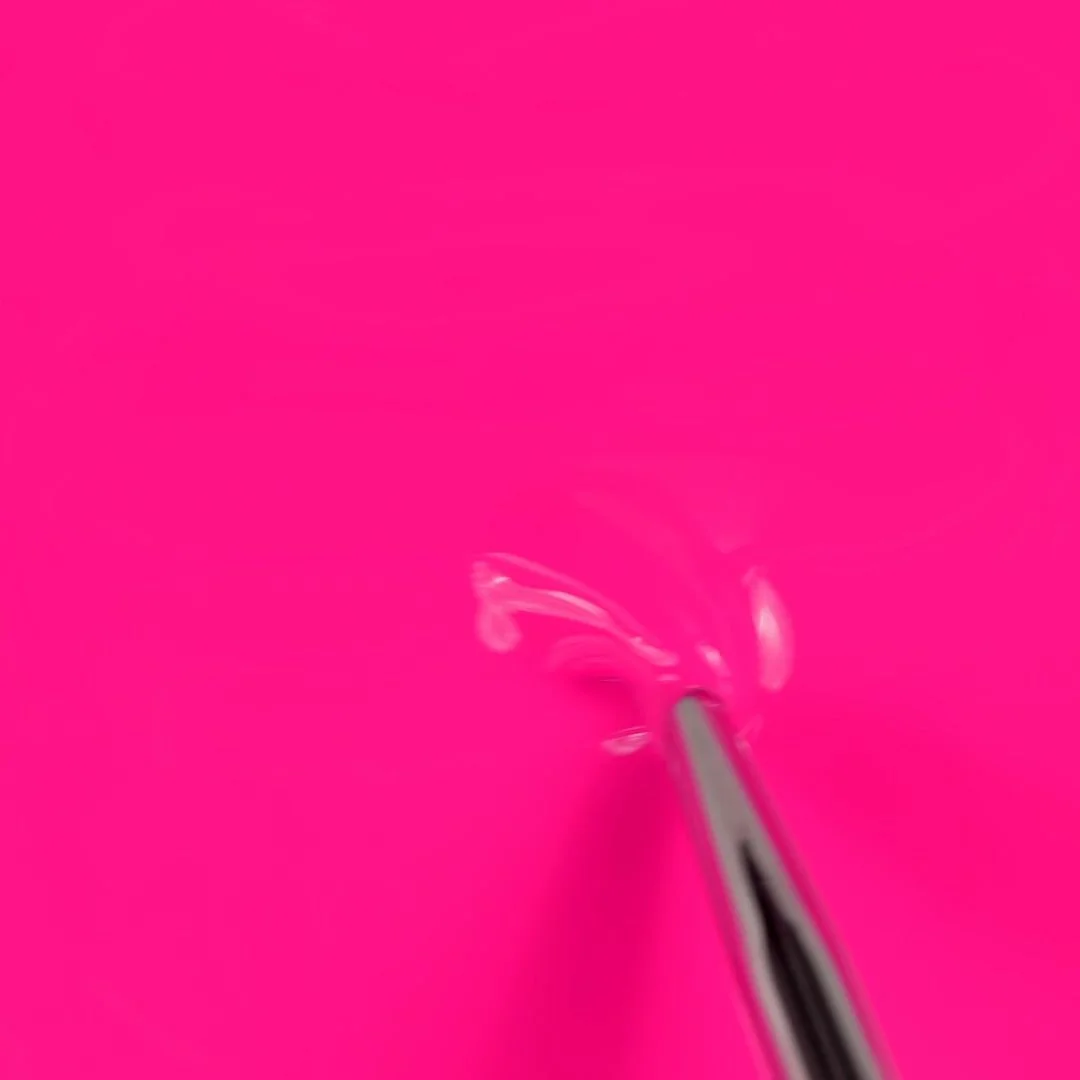Aplicación de Esmalte semipermanente SP694 Fiesta Pink
