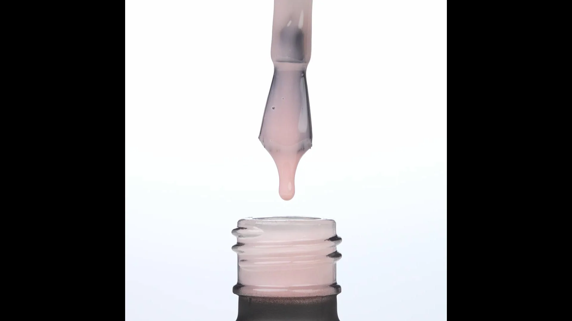 Applicazione di HD Fiber Base Soft Nude 15 ml