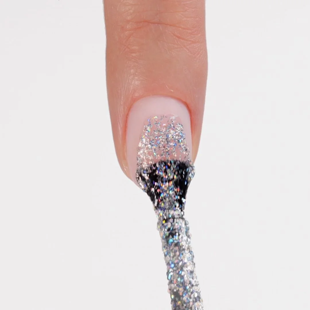 Anwendung von UV-Nagellack SP79 Rainbow Star