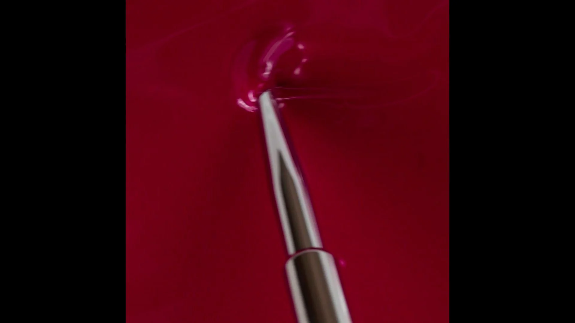 Application of Gel Nail Polish SP09 Pleasure