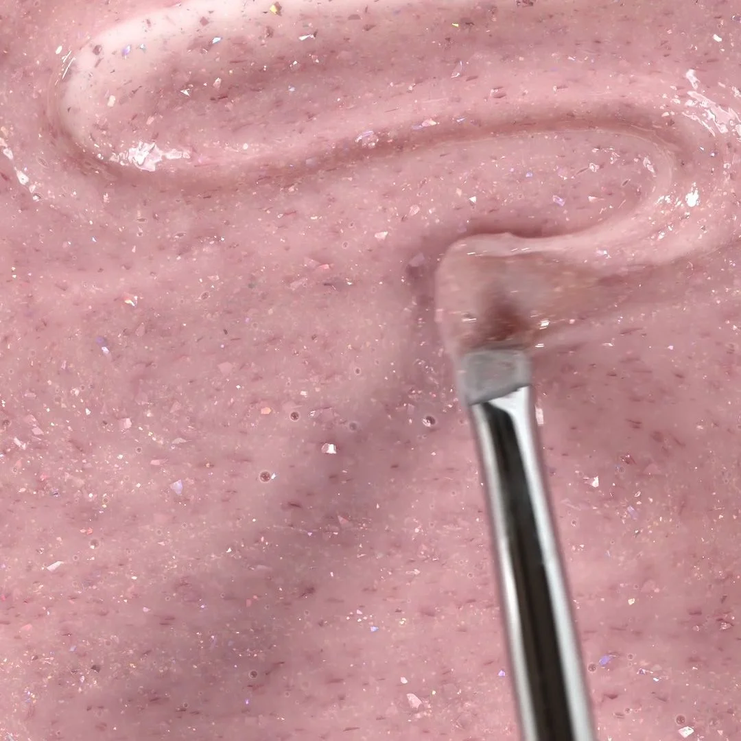 Aplicación de Marble Quartz Rose Flakes 15 ml