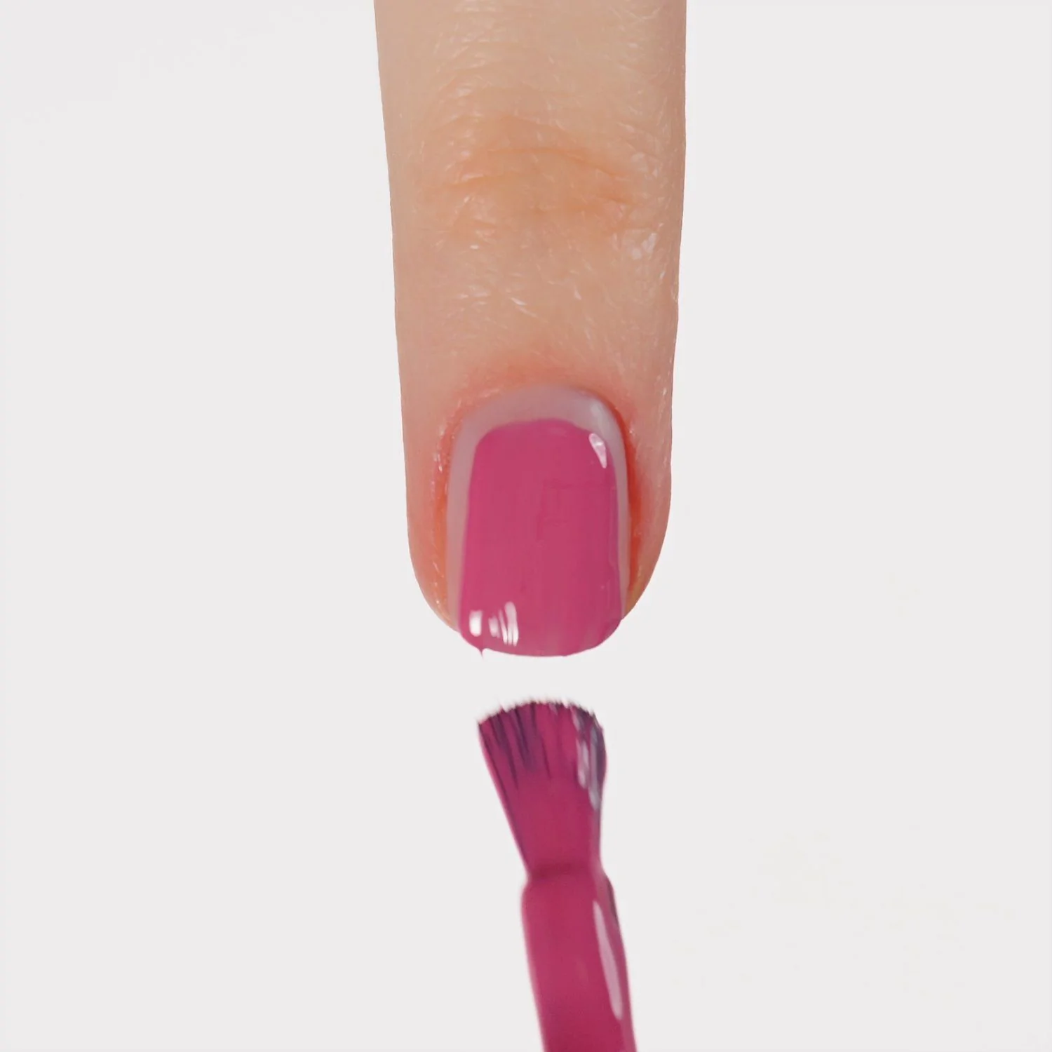 Application de Vernis semi-permanent SP110 Princess