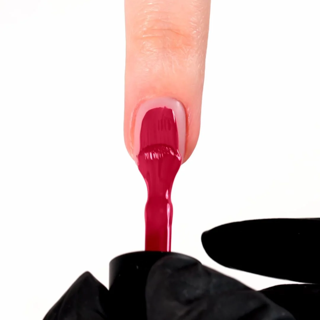 Applicazione di Colore semipermanente SPF04 Red Carpet