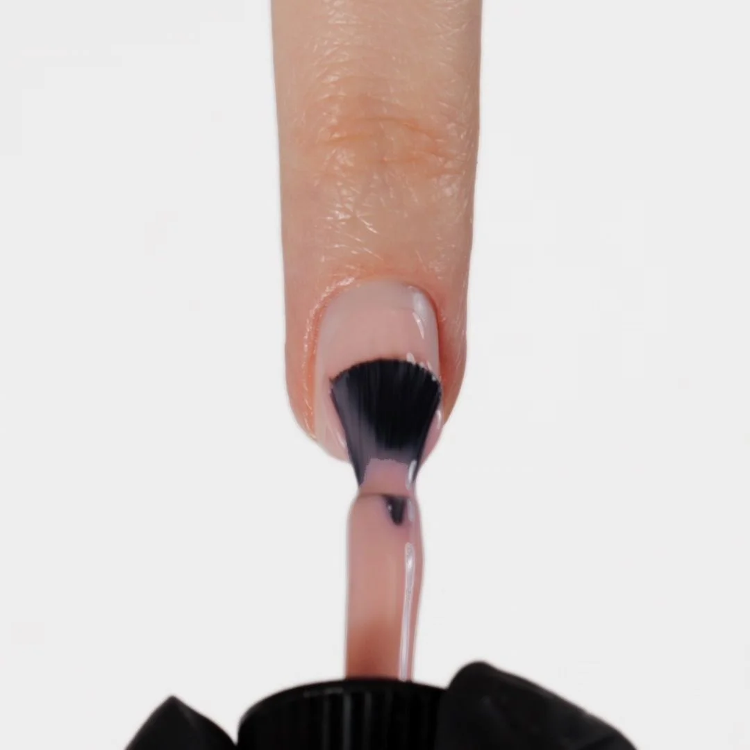Applicazione di Smalto semipermanente SP540 Rose Scent
