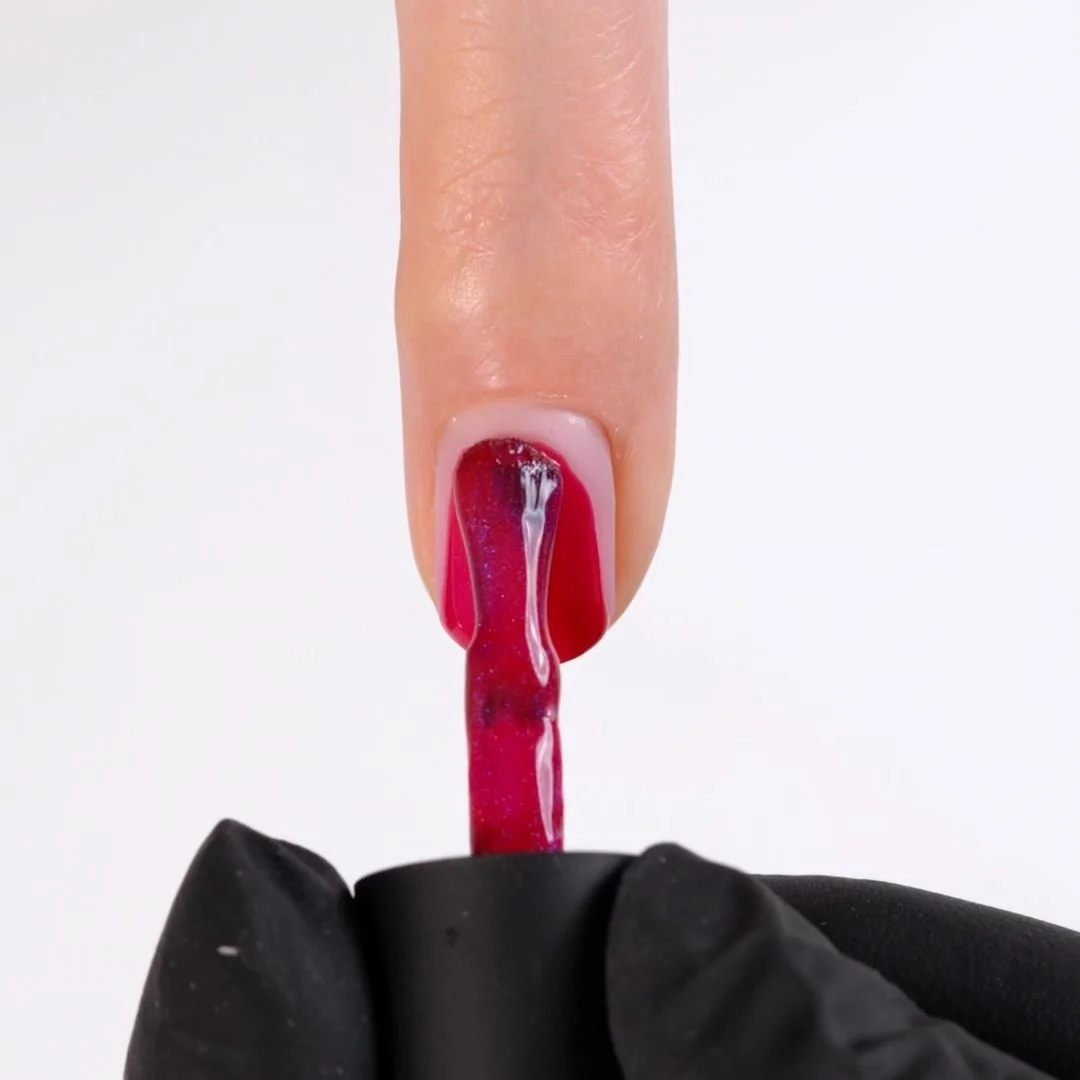 Aplicación de Esmalte Semipermanente EPF20 Lollipop