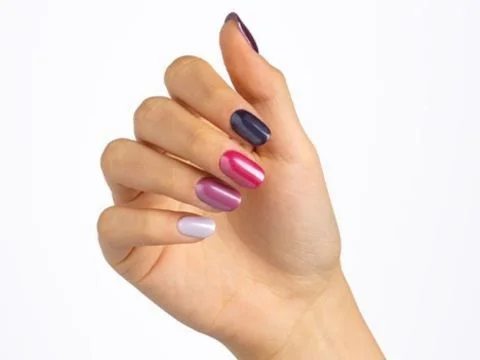 Gradient Glazed | Mismatched Nails