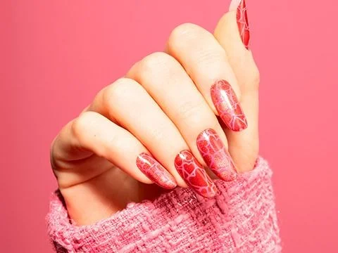 Hearts Cat’s Eye Nails | Nail art Saint-Valentin