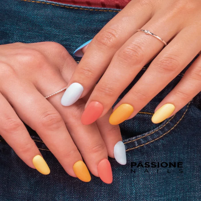 Skittles nails: the rainbow flavour manicure!