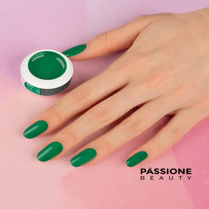 Reconstrucción de Uñas en Gel: guía completa