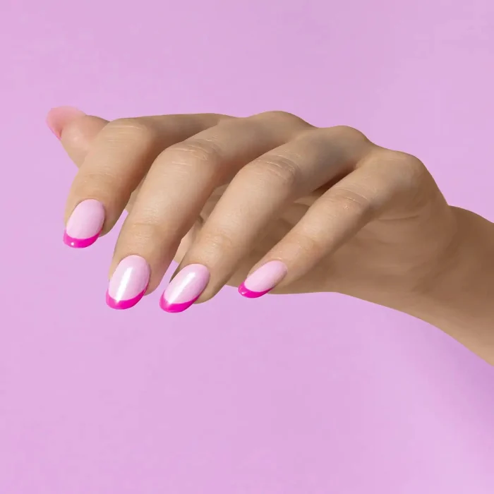 Maîtrisez la French colorée : techniques et inspirations pour des ongles parfaits