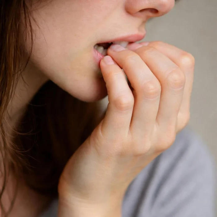 Come smettere di mangiarsi le unghie: una guida pratica