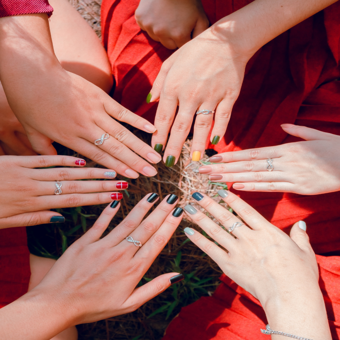 Armocromía y uñas, la ciencia del color para tu manicura